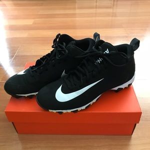 Men’s Football Cleats size 7